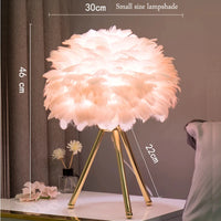 Romantic Feather Table Lamp
