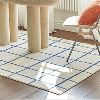 Minimalist Plaid Plush Rug