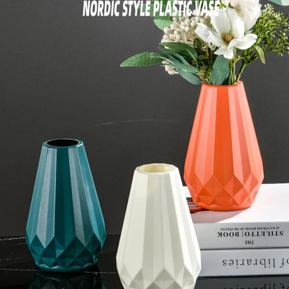 Diamond Nordic Flower Vase
