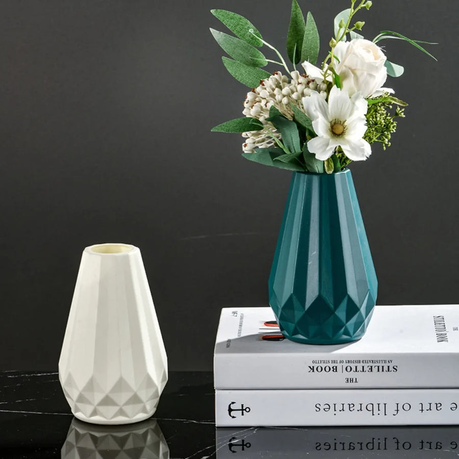 Diamond Nordic Flower Vase